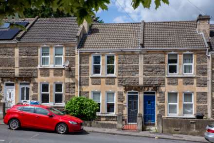 Coronation Avenue, Bath, Image 1