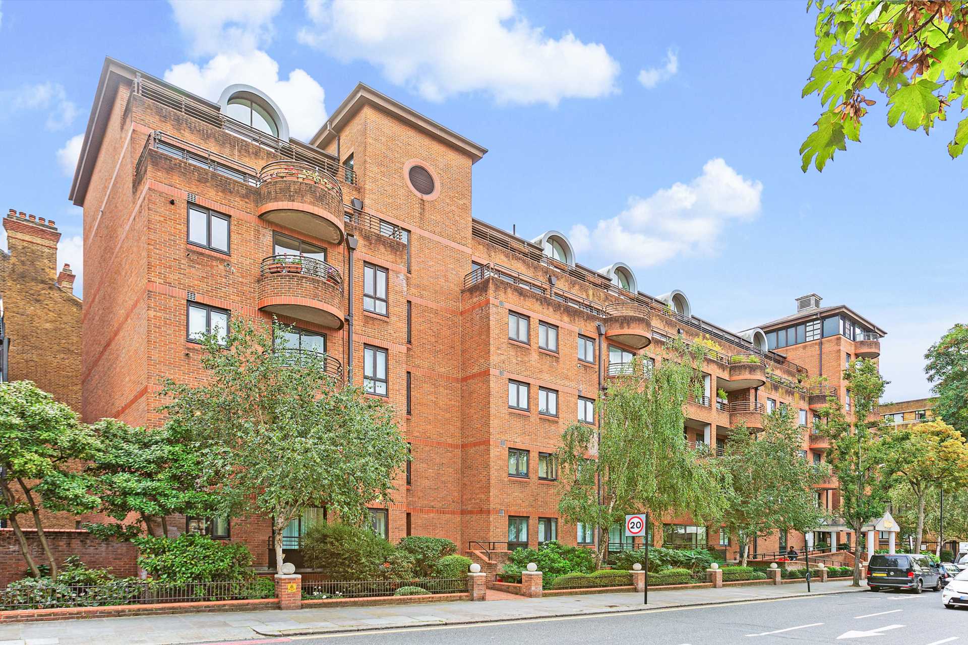 35 Pembroke Road, Kensington