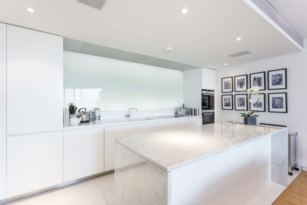 Albion Riverside, SW11, Image 2