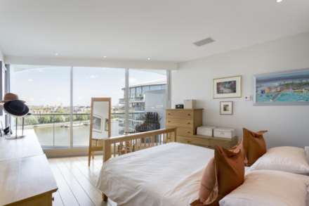 Albion Riverside, SW11, Image 5