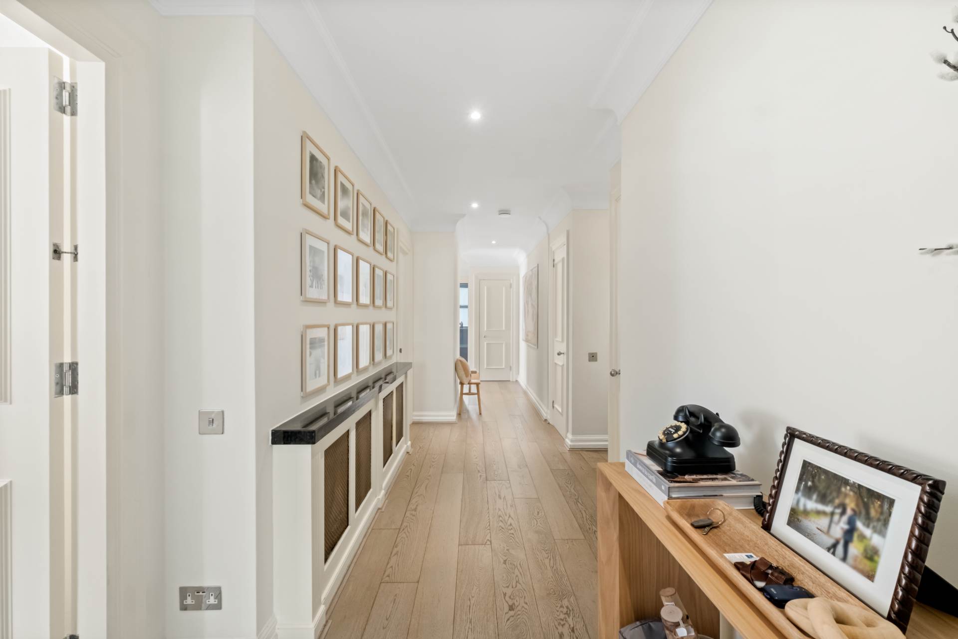 Maple Lodge, Kensington Green, W8, Image 10
