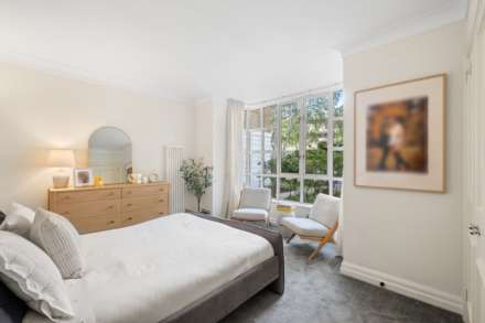 Maple Lodge, Kensington Green, W8, Image 4