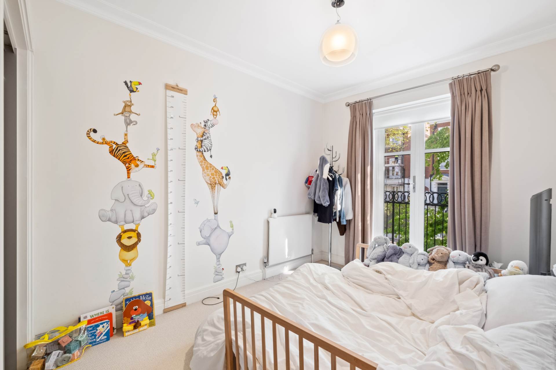 Rowan Lodge, Kensington Green, W8, Image 12