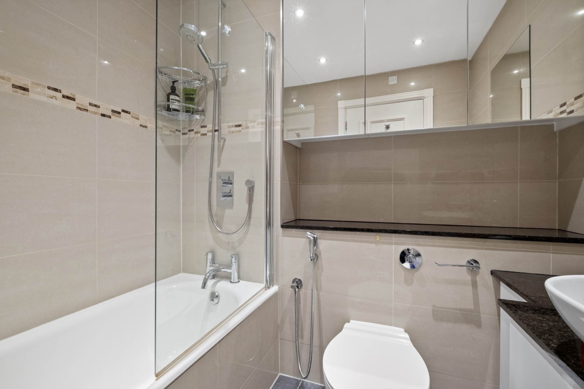 Rowan Lodge, Kensington Green, W8, Image 5