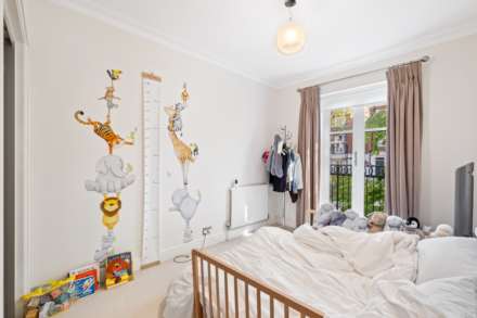 Rowan Lodge, Kensington Green, W8, Image 12