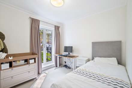 Rowan Lodge, Kensington Green, W8, Image 4