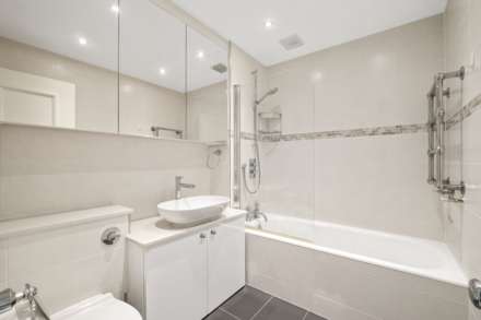 Rowan Lodge, Kensington Green, W8, Image 9