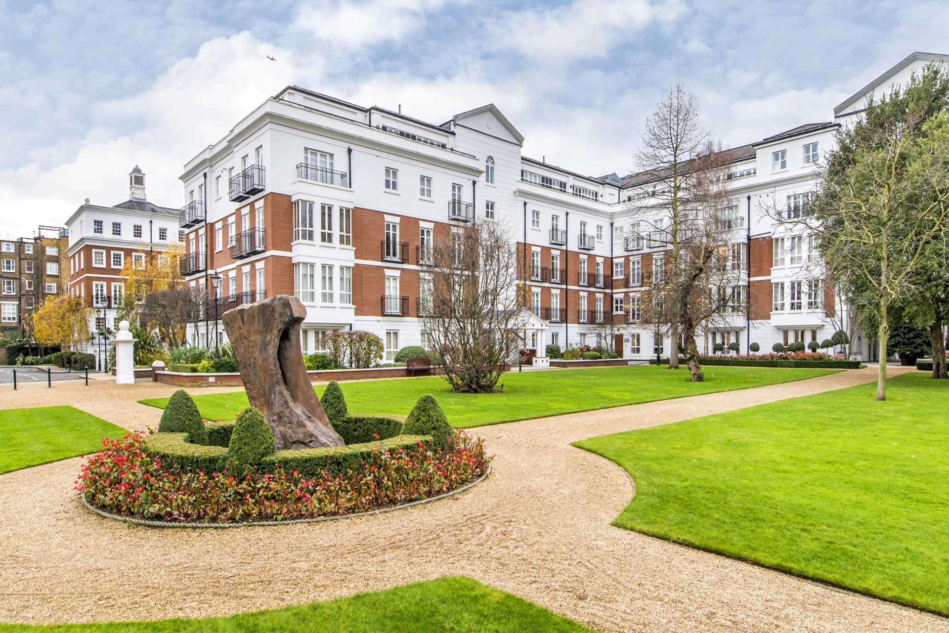 Magnolia Lodge, Kensington Green, W8, Image 10