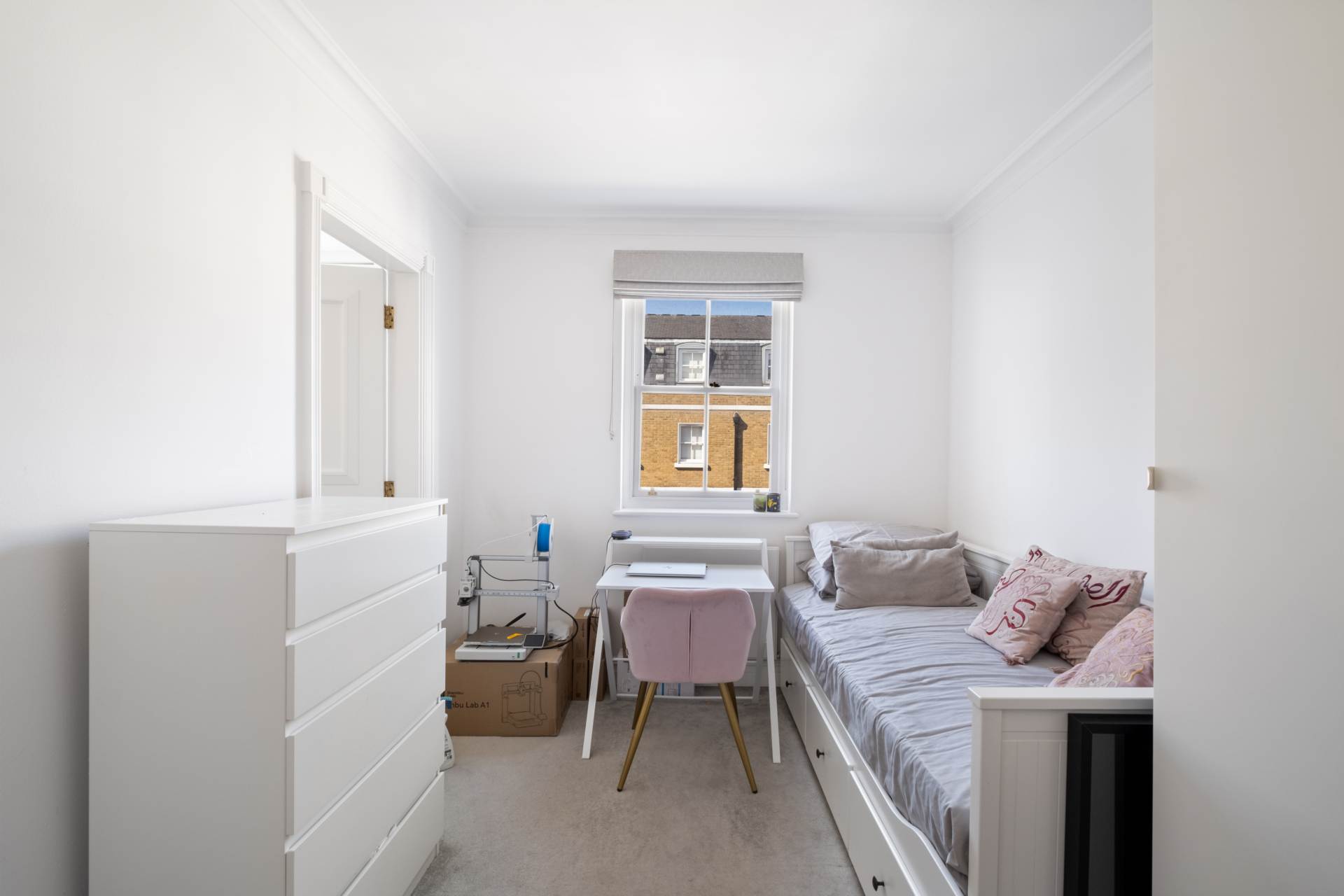 Devonshire Place, Kensington Green, W8, Image 12