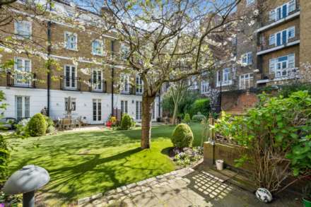 Devonshire Place, Kensington Green, W8, Image 2