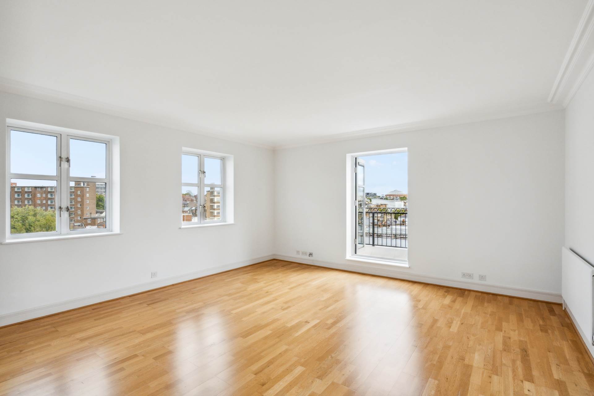 Rowan Lodge, Kensington Green, London, W8, Image 2