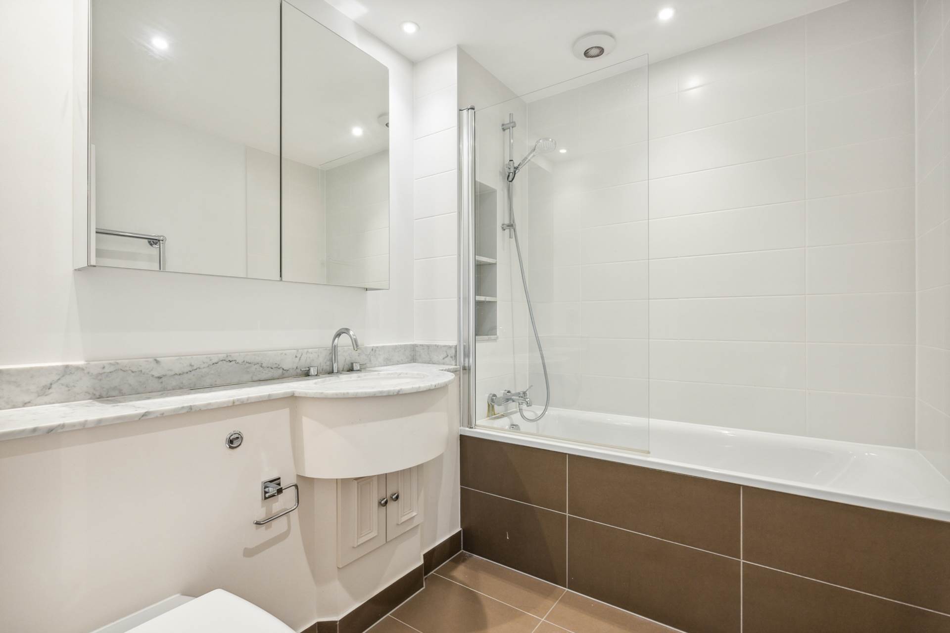 Rowan Lodge, Kensington Green, London, W8, Image 6