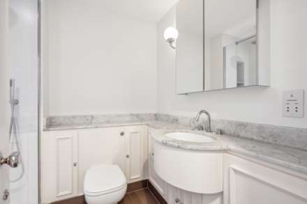 Rowan Lodge, Kensington Green, London, W8, Image 10