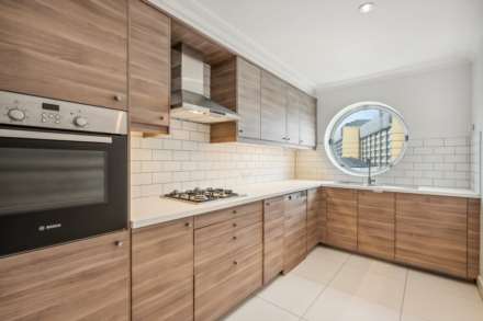 Rowan Lodge, Kensington Green, London, W8, Image 5