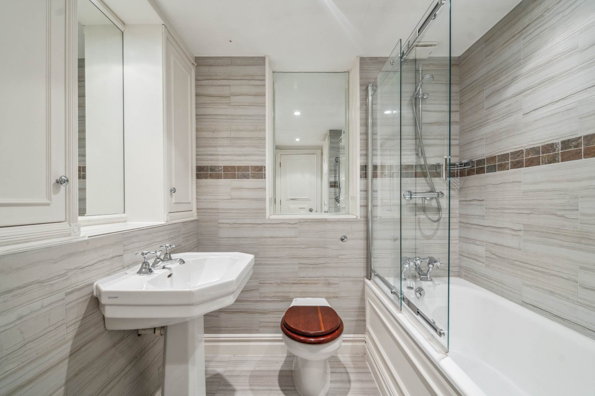 Thomas Place, Kensington Green, W8, Image 17