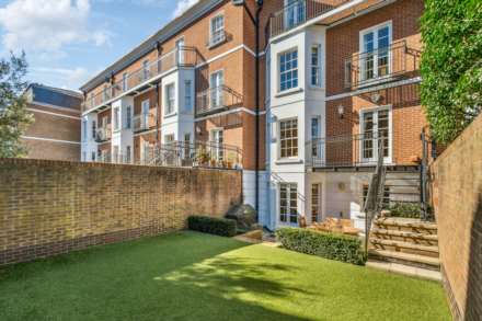 St Mary's Place, Kensington Green, W8, Image 11
