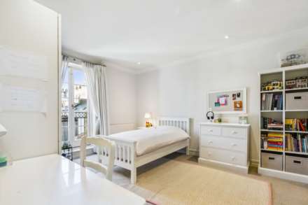 St Mary's Place, Kensington Green, W8, Image 14