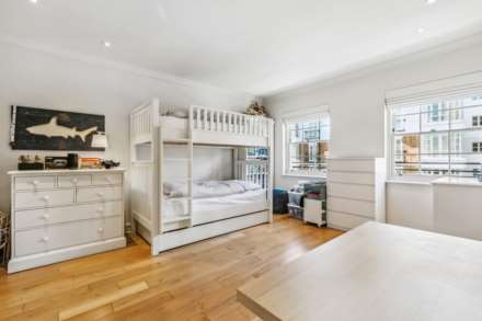 St Mary's Place, Kensington Green, W8, Image 15