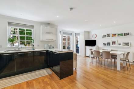 St Mary's Place, Kensington Green, W8, Image 2
