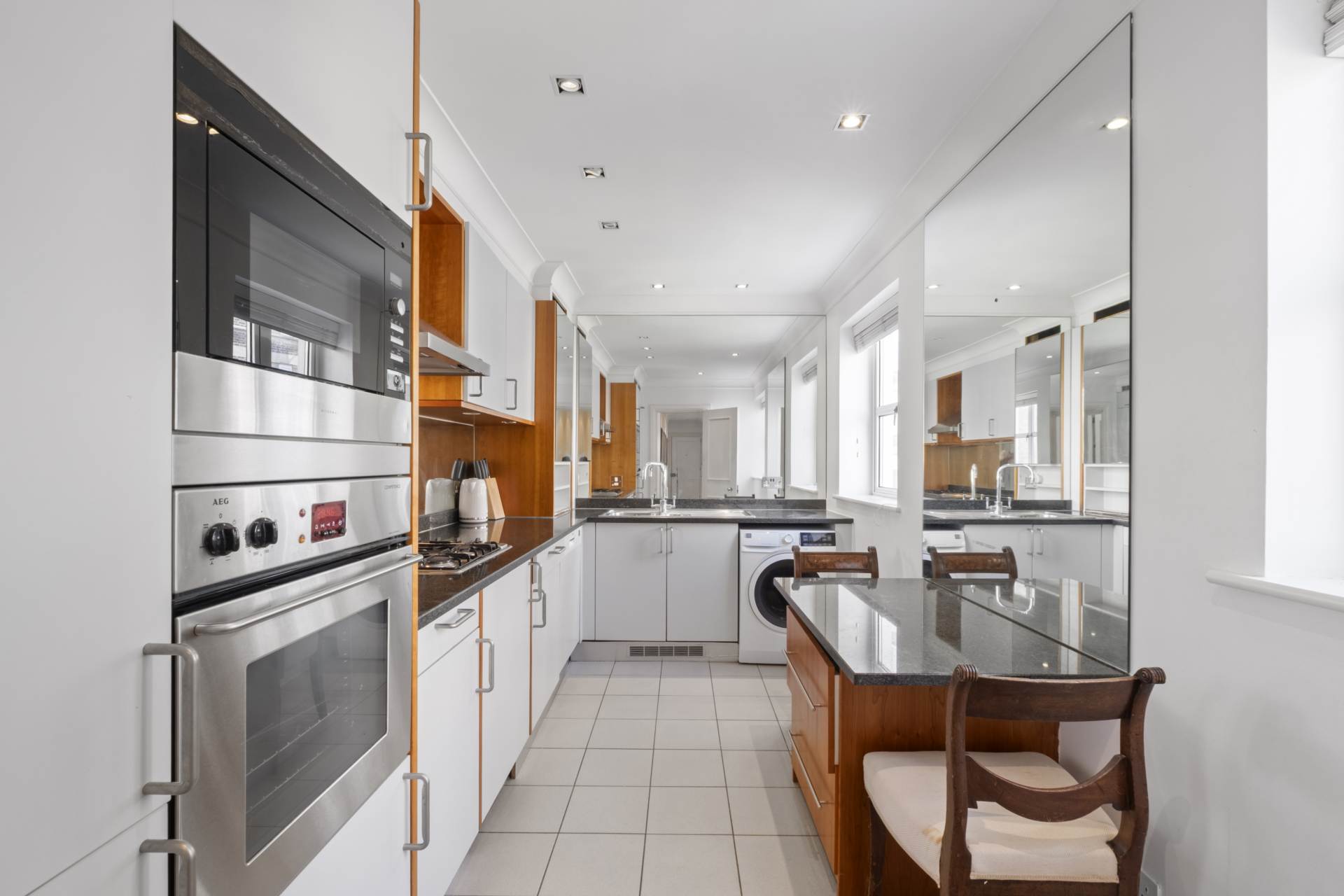 Aspen Lodge, Kensington Green, Image 6