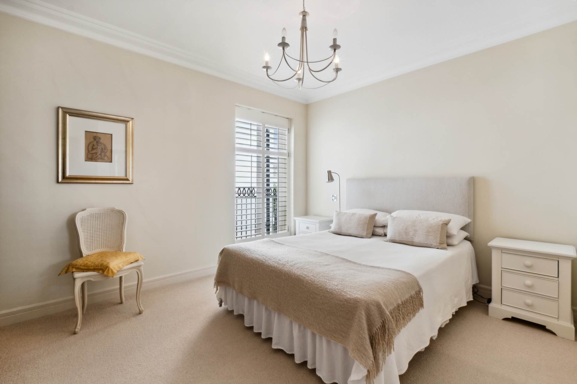 Oak Lodge, Kensington Green, W8, Image 7