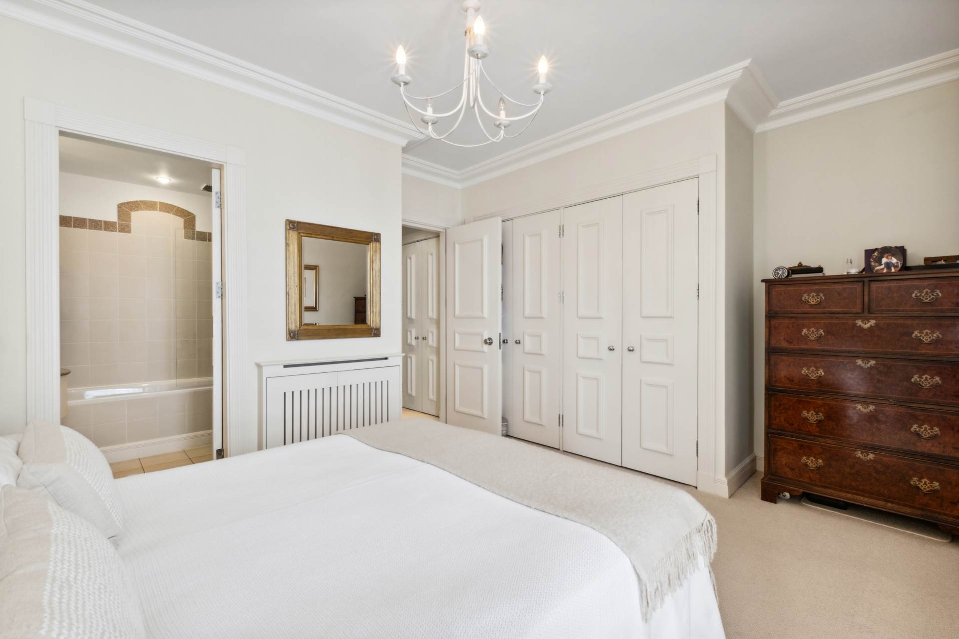Oak Lodge, Kensington Green, W8, Image 8