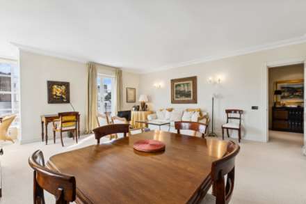 Oak Lodge, Kensington Green, W8, Image 6
