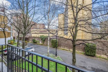 Chestnut Court, Kensington Green, W8, Image 6