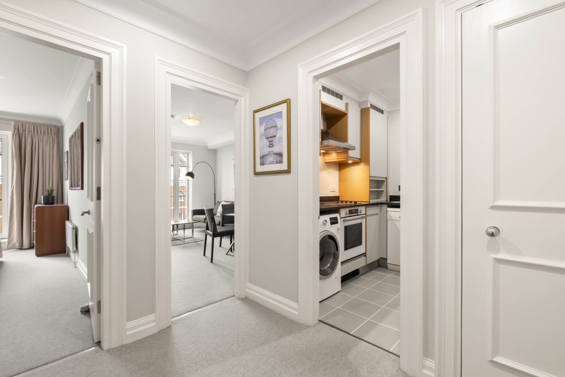 Magnolia Lodge, Kensington Green, W8, Image 11