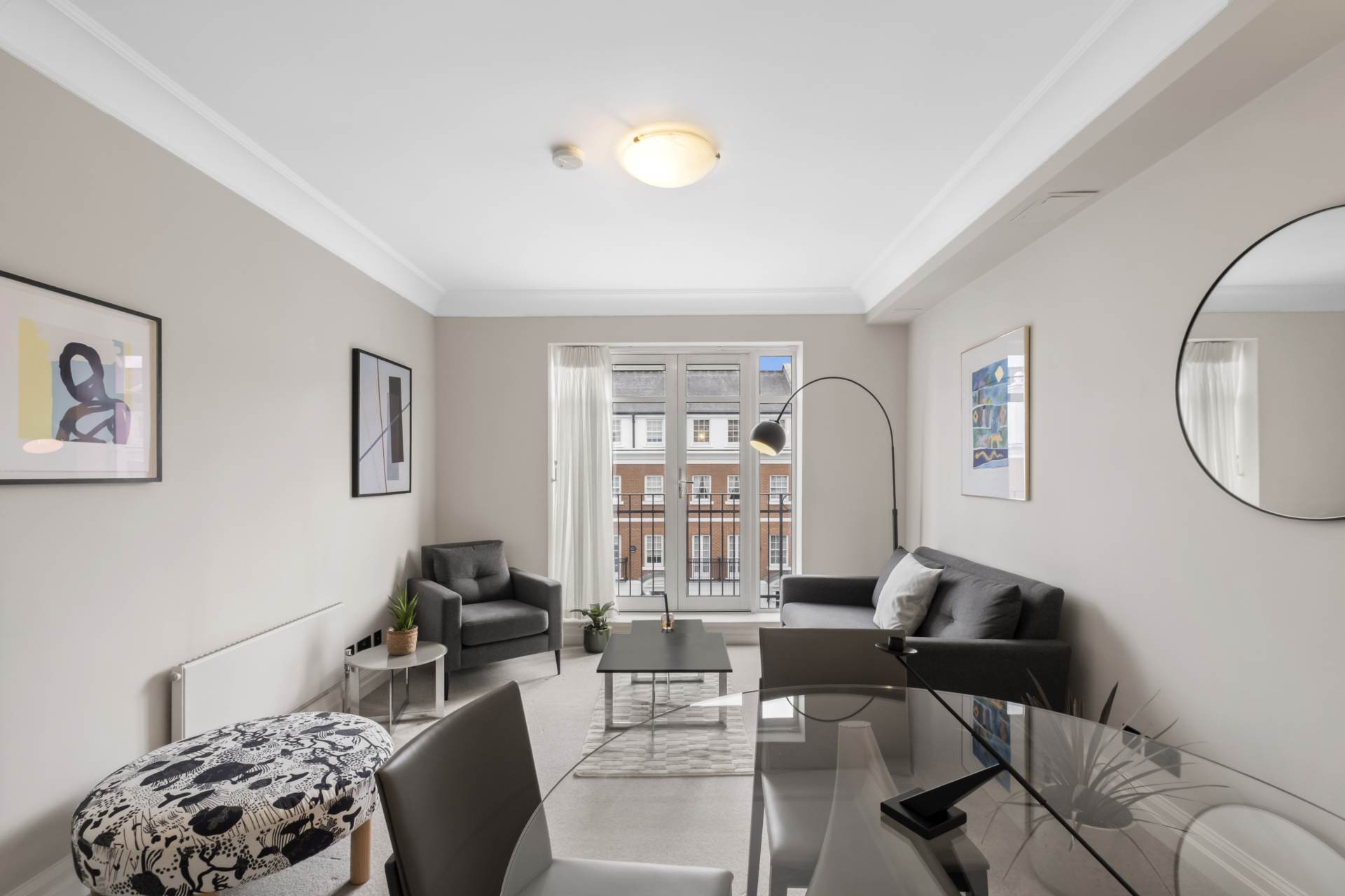 Magnolia Lodge, Kensington Green, W8, Image 2