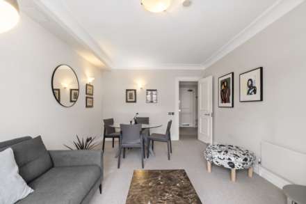 Magnolia Lodge, Kensington Green, W8, Image 3