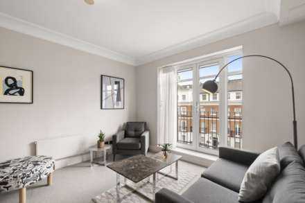 Magnolia Lodge, Kensington Green, W8, Image 4