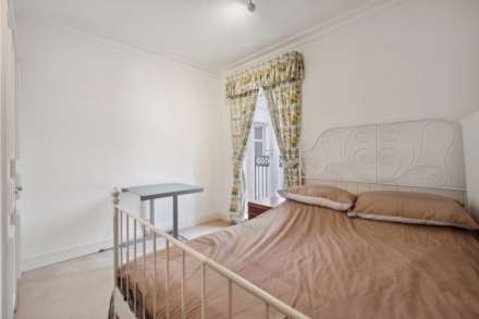 Kensington Green, W8, Image 5