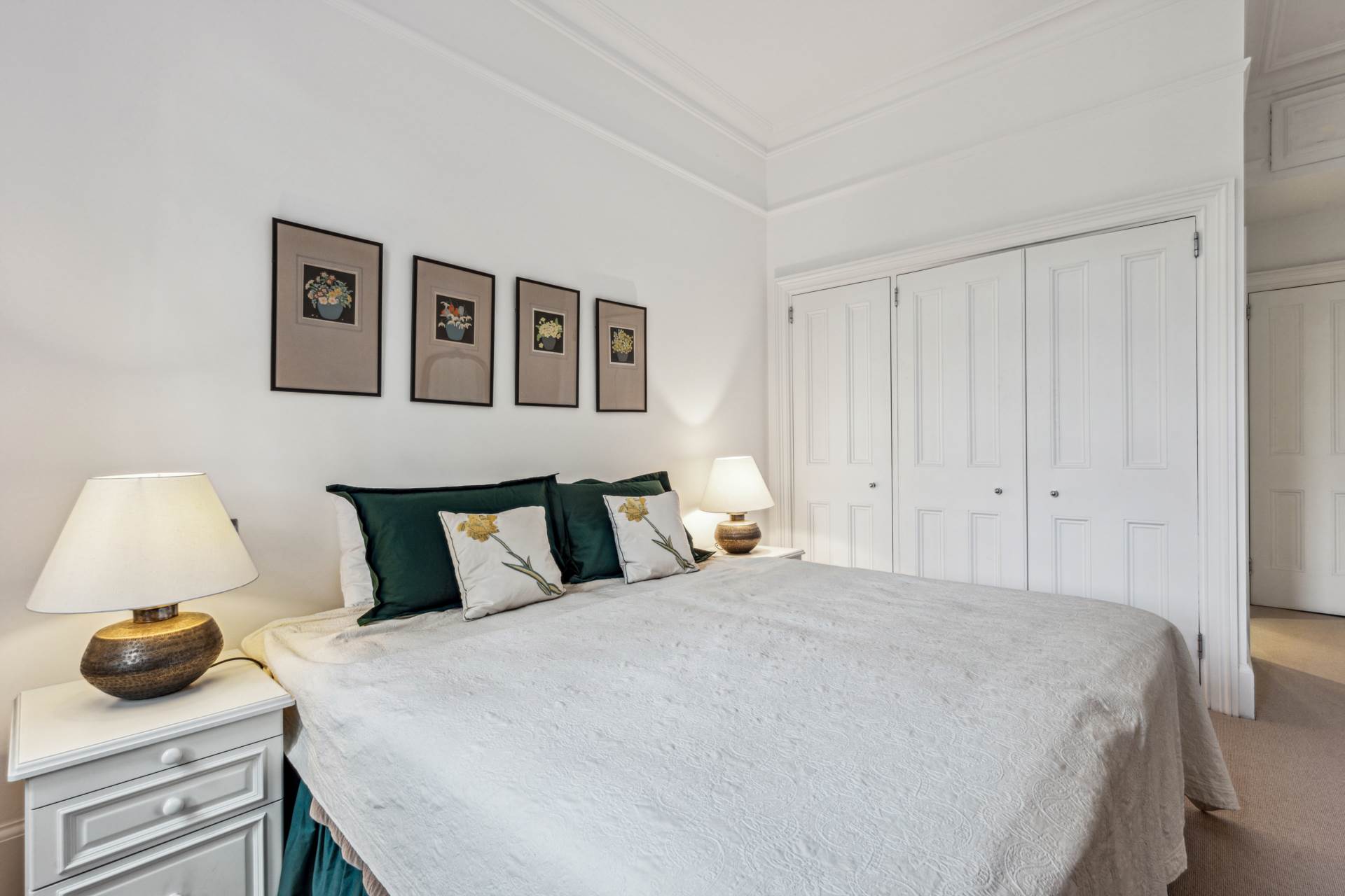 Stone Hall, Kensington Green, W8, Image 10