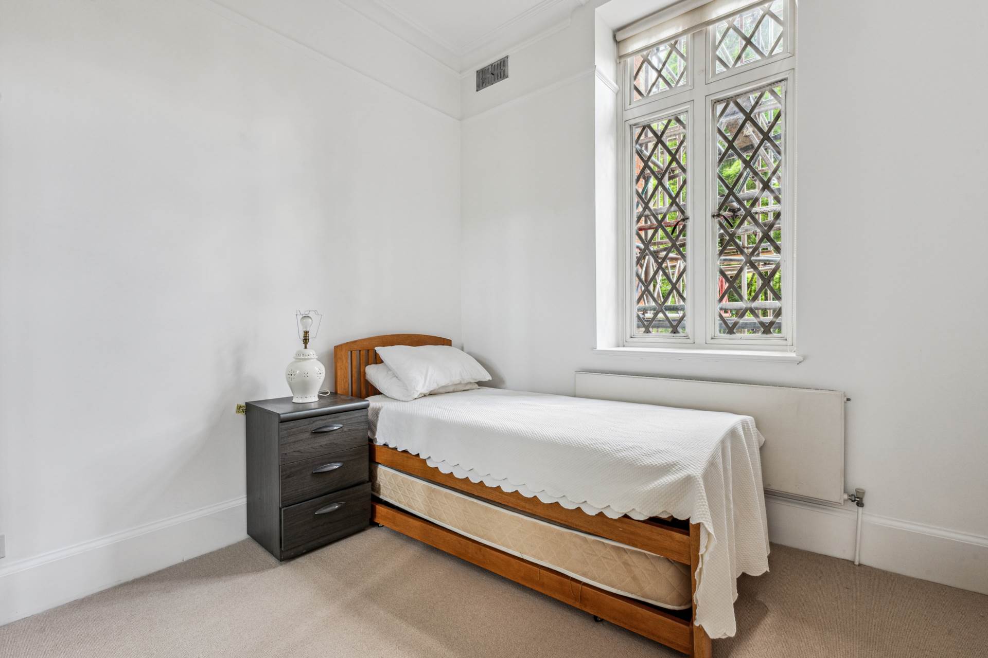 Stone Hall, Kensington Green, W8, Image 13