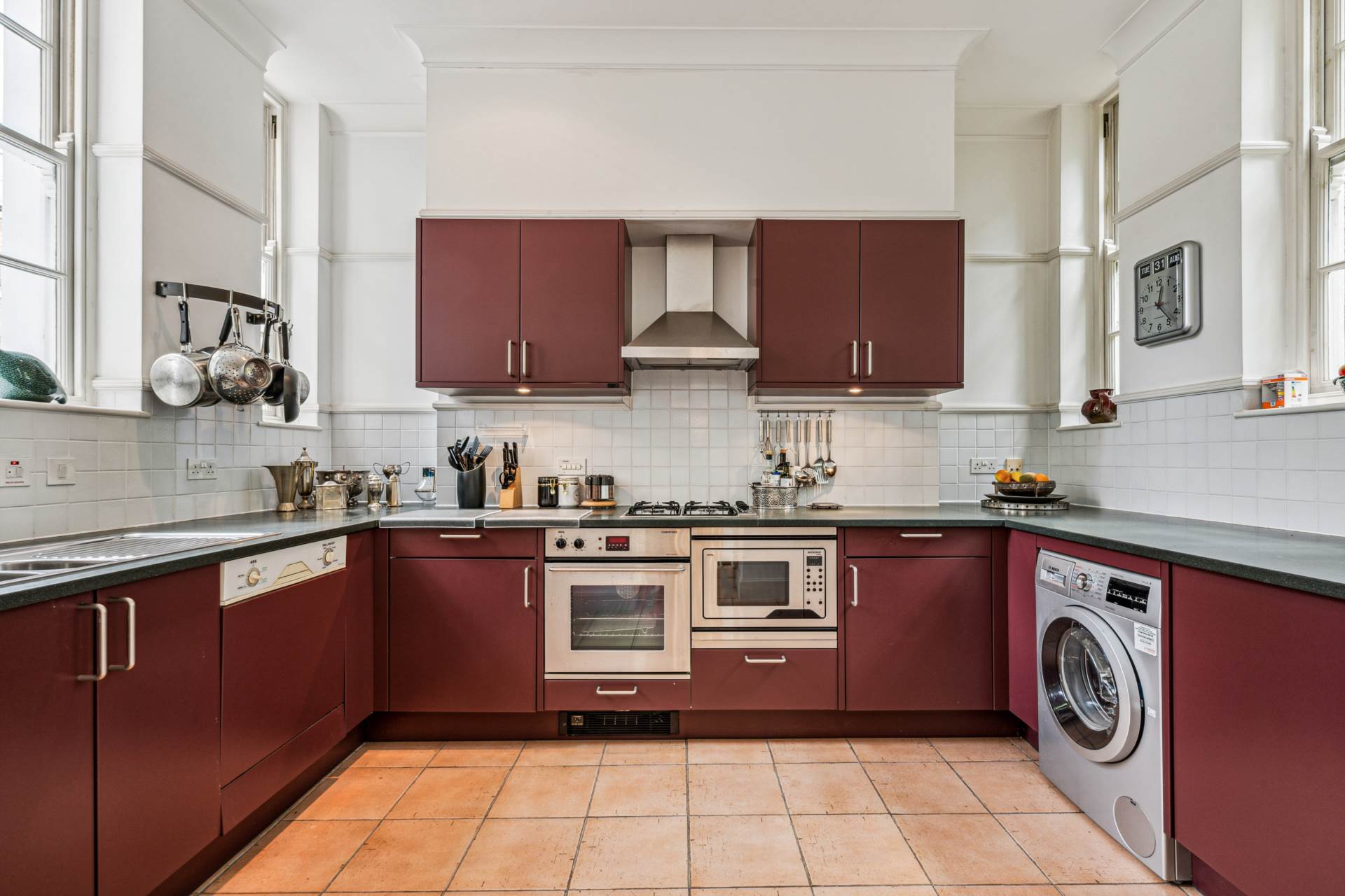 Stone Hall, Kensington Green, W8, Image 2