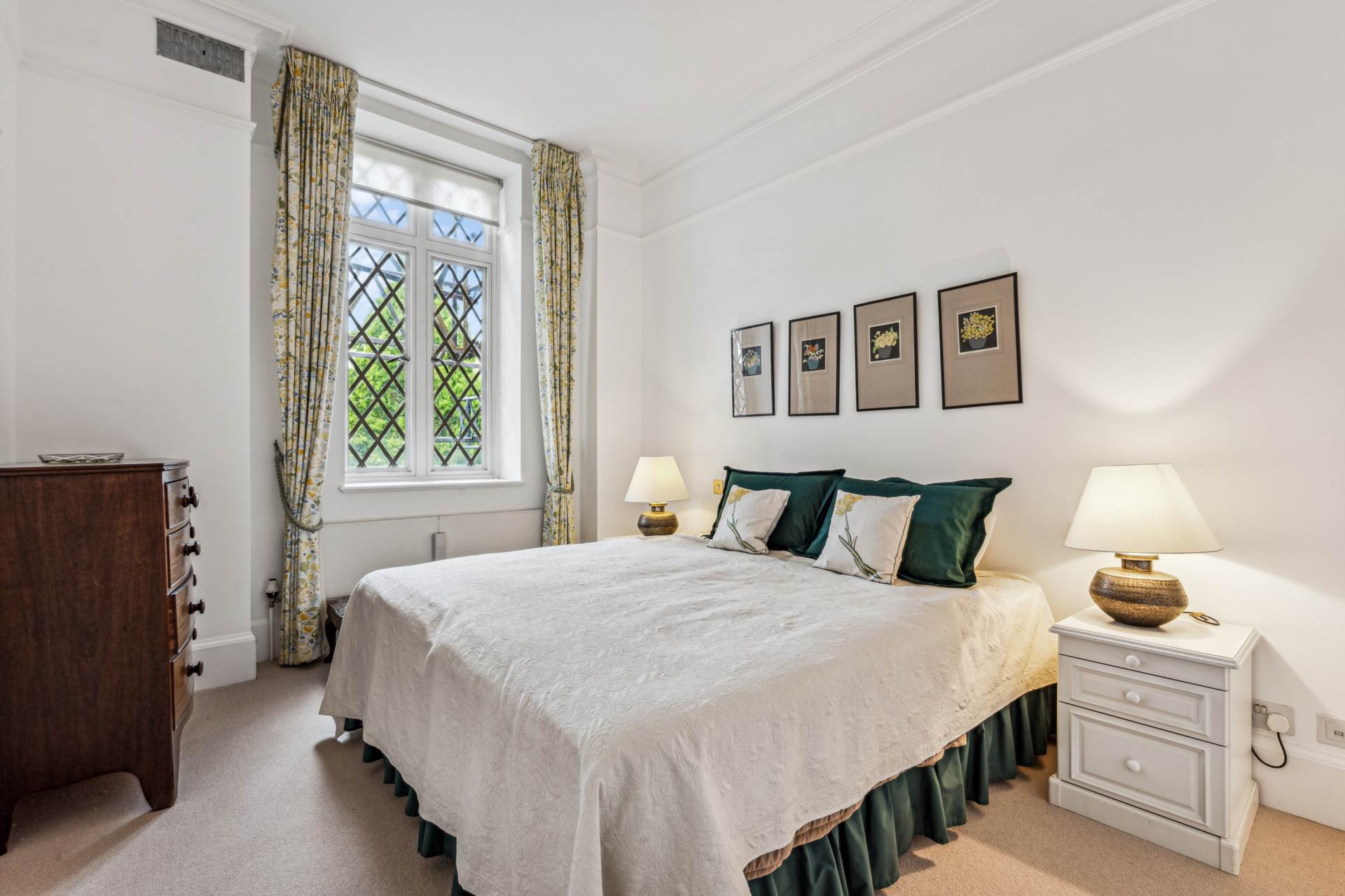 Stone Hall, Kensington Green, W8, Image 9