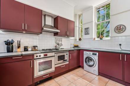 Stone Hall, Kensington Green, W8, Image 3