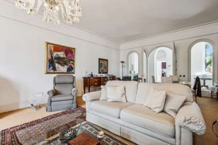 Stone Hall, Kensington Green, W8, Image 6