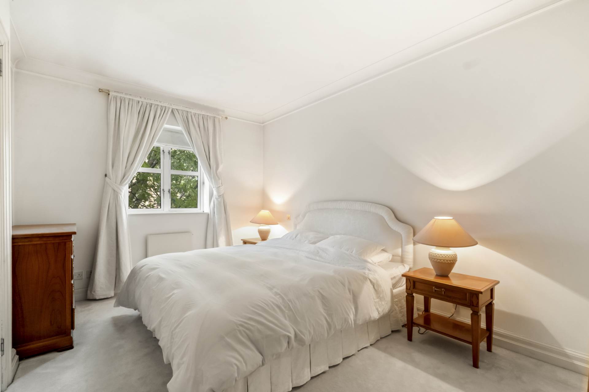 Maple Lodge, Kensington Green, W8, Image 3