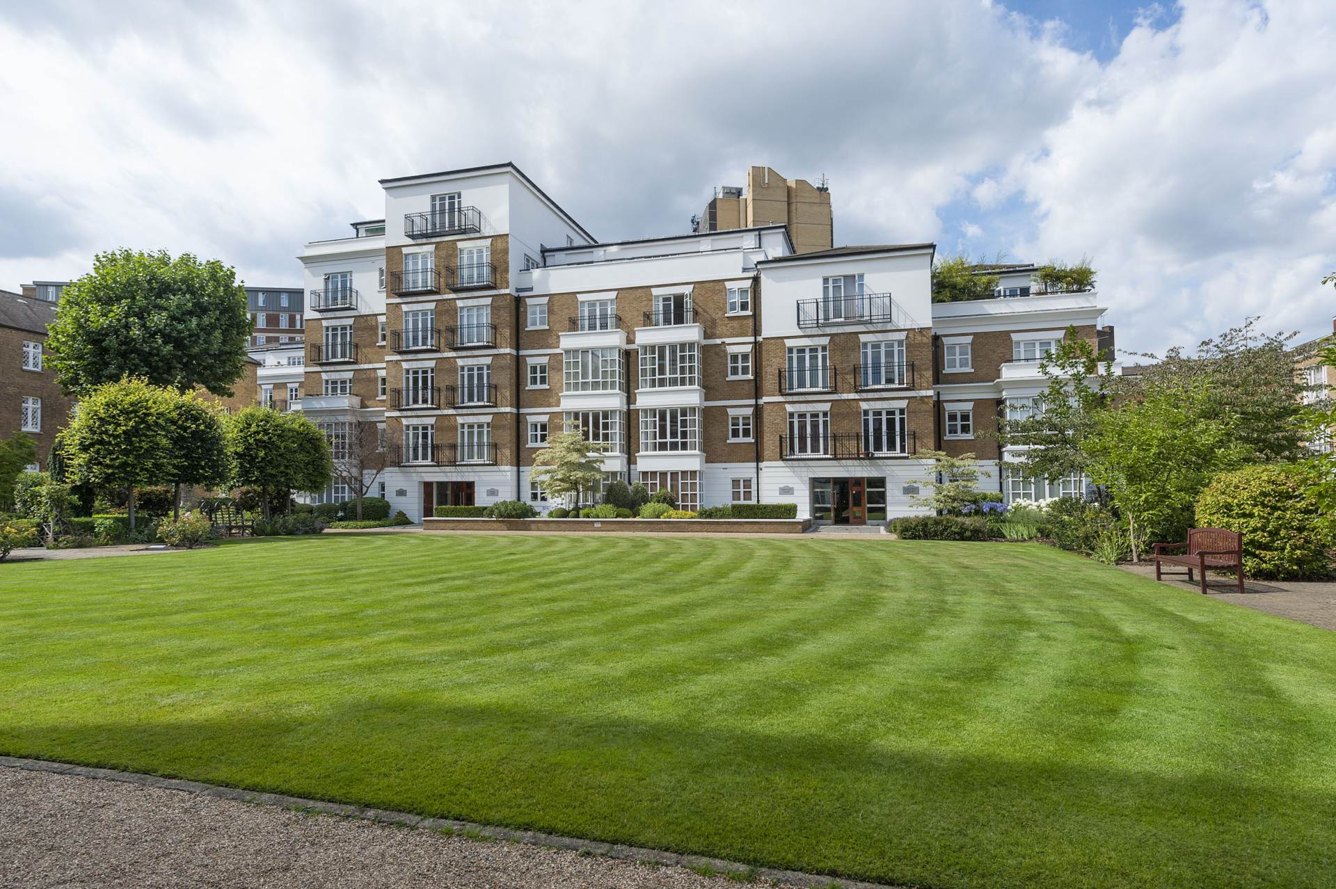 Maple Lodge, Kensington Green, W8, Image 8