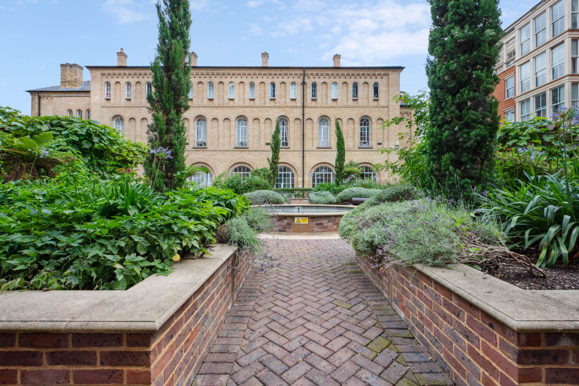 Francis House, Kings Chelsea, SW10, Image 15