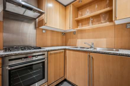 Francis House, Kings Chelsea, SW10, Image 13