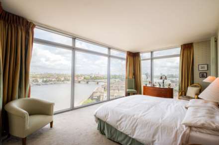 The Montevetro Building, Battersea, SW11, Image 3