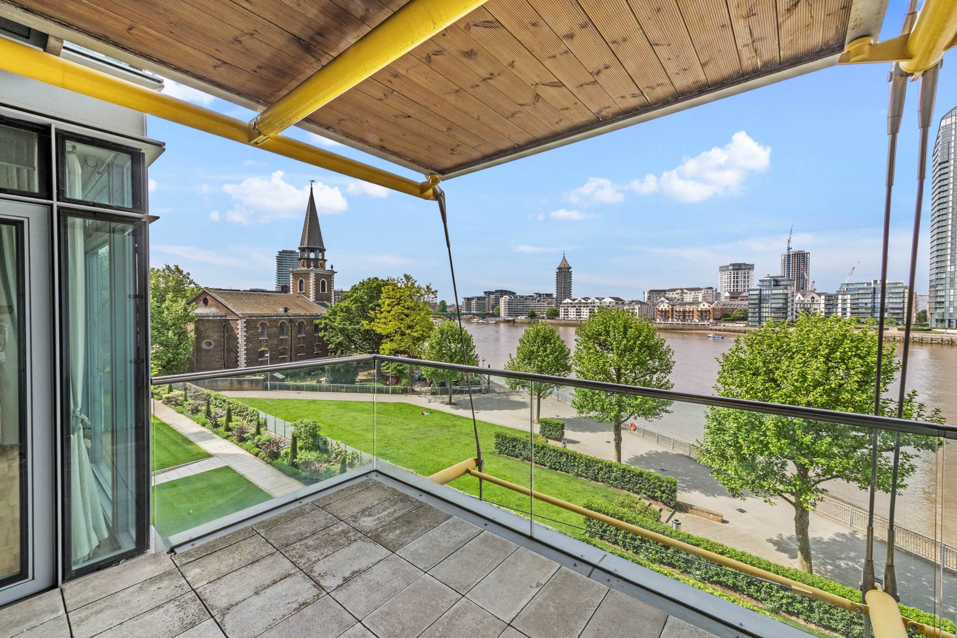 The Montevetro Building, Battersea, SW11, Image 8