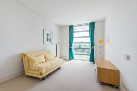The Montevetro Building, Battersea, SW11, Image 12