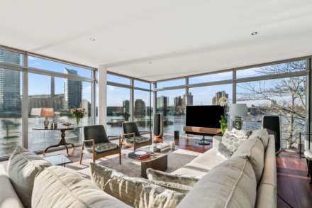 2 Bedroom Apartment, The Montevetro Building, Battersea Church Road, SW11