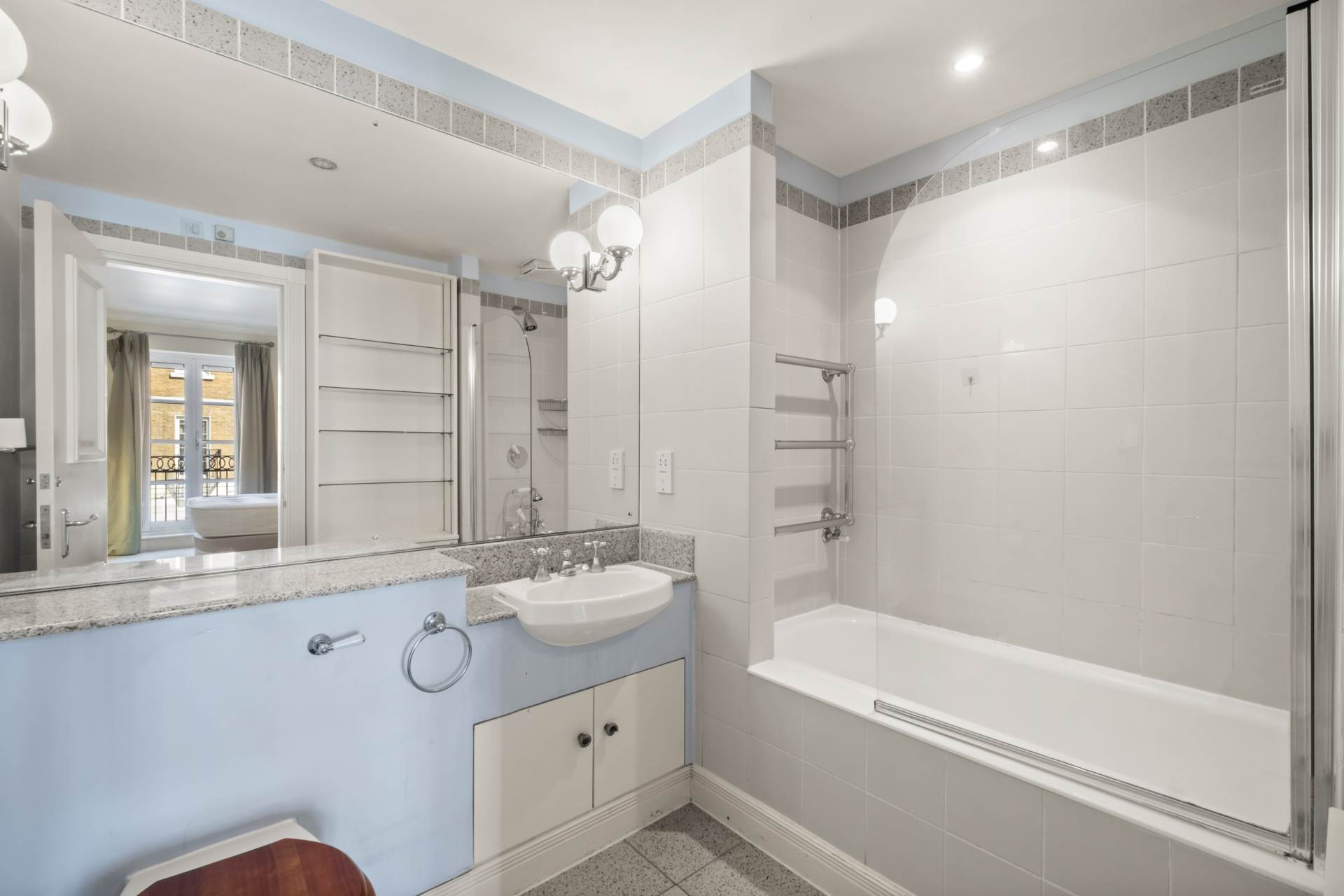 Juniper Court, Kensington Green, W8, Image 6