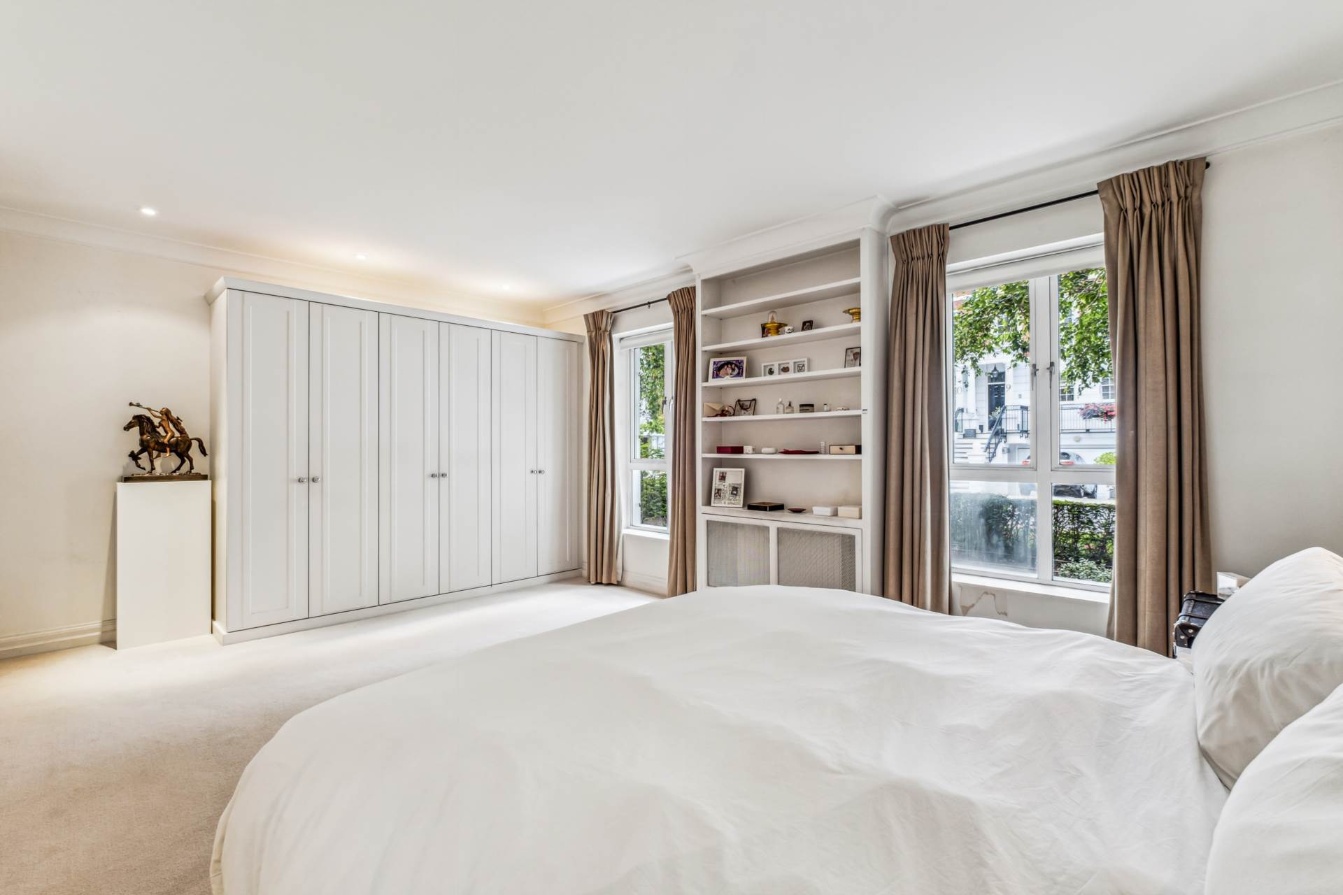 Magnolia Lodge, Kensington Green, W8, Image 11