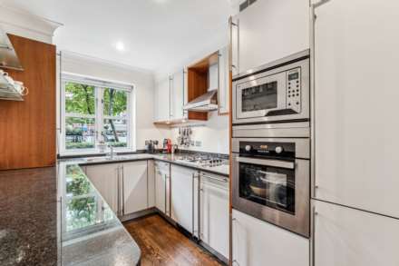 Magnolia Lodge, Kensington Green, W8, Image 3